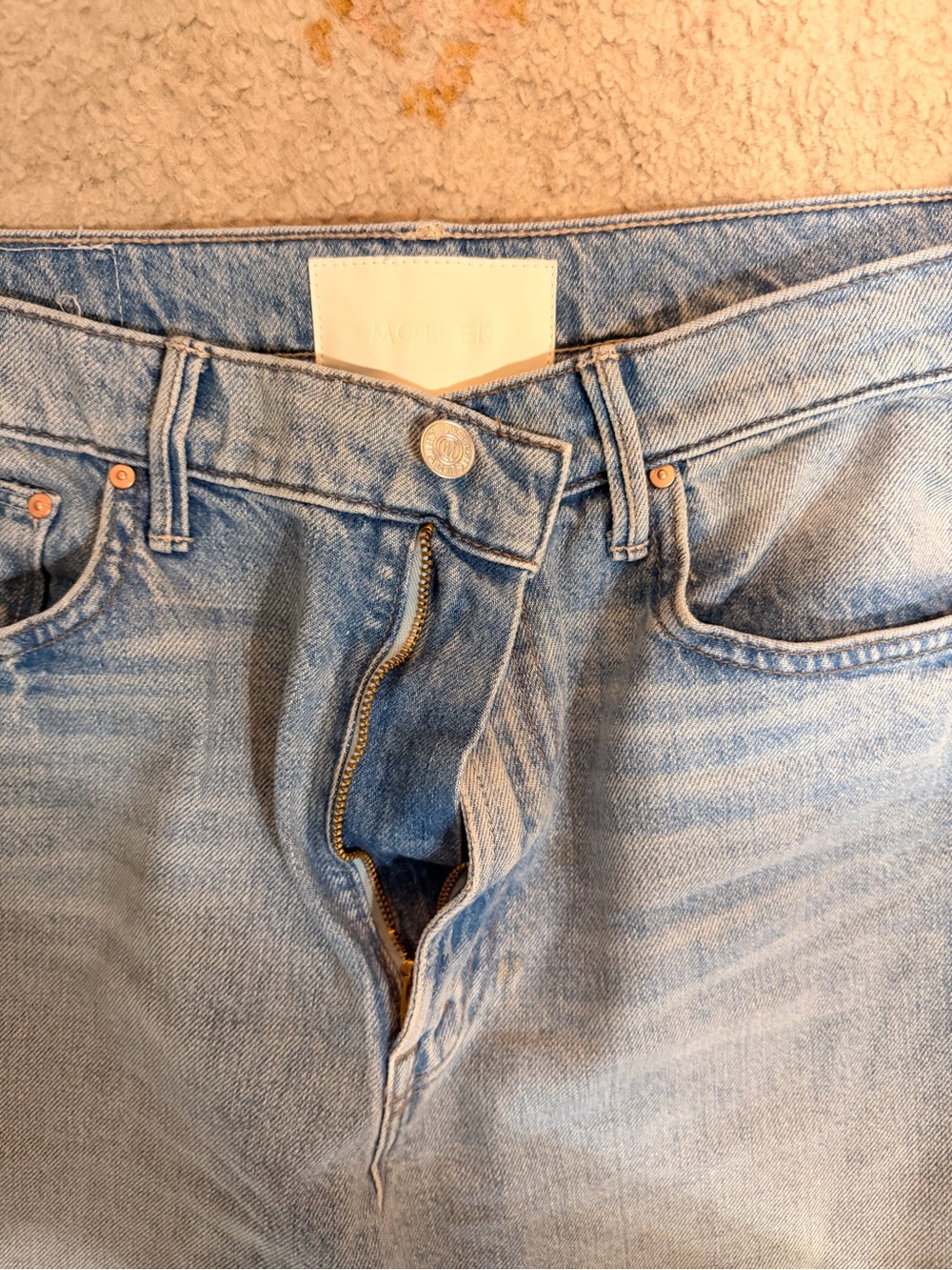 MOTHER denim  Jeans in Light Blue The Half Pipe Ankle - Picture 3 of 6